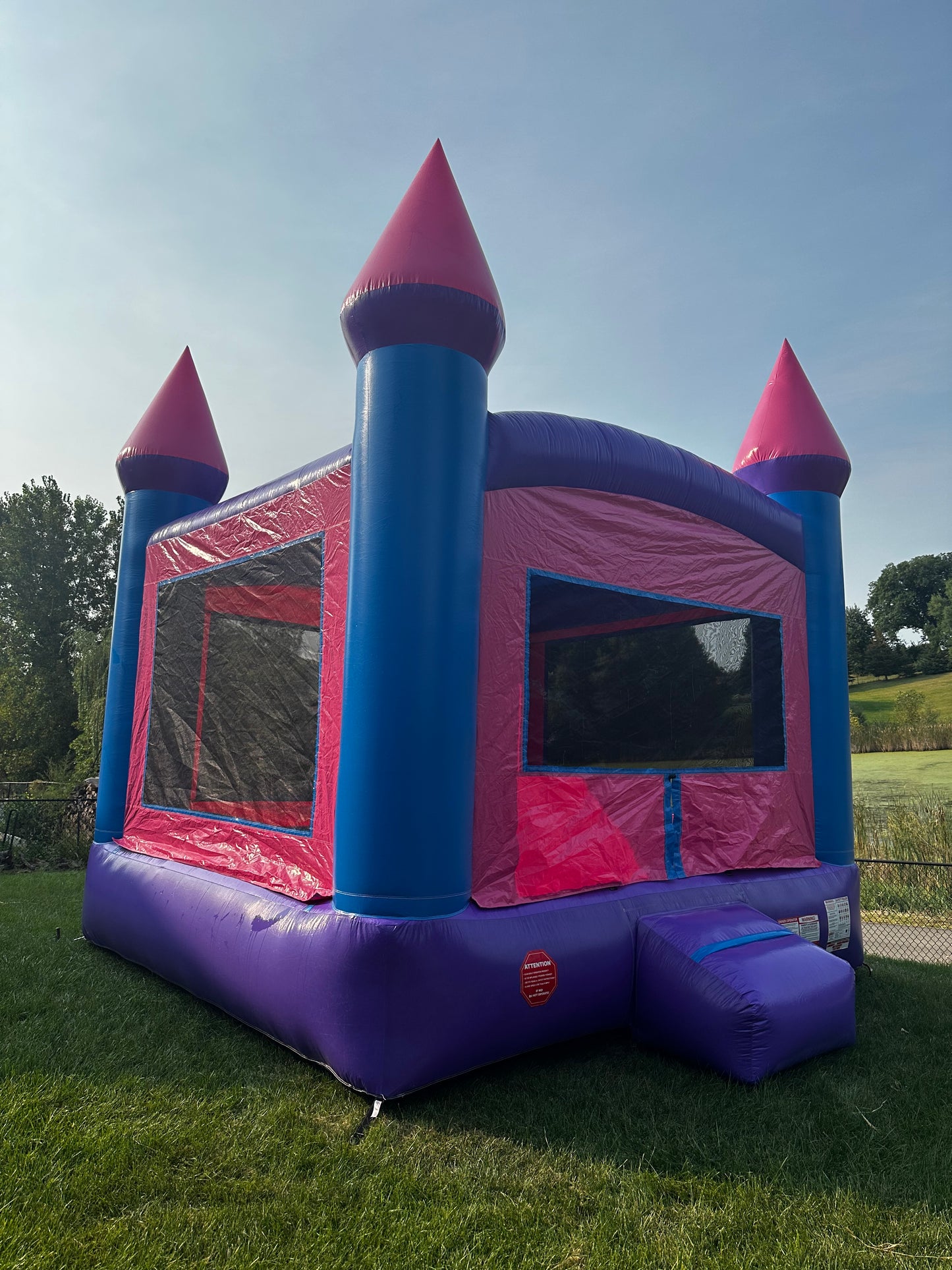 Princess Bounce House – Dry Use Only